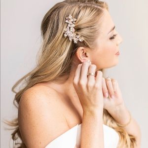 Dareth Colburn Bridal Rhinestone Hair comb Hairpiece